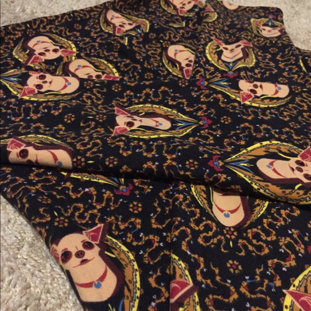 LuLaRoe LEGGINGS! 🐶